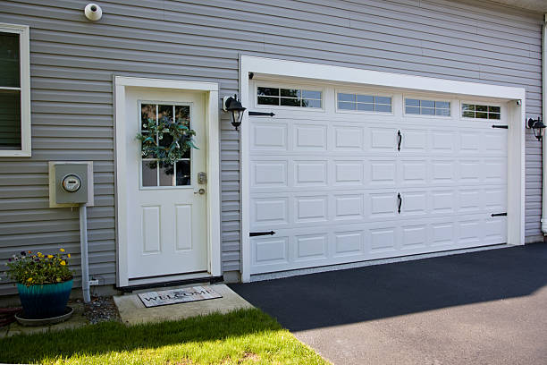 24/7 Emergency Garage Door Roller Replacement experts in Caldwell, OH